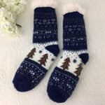 Cosy Slipper Socks in Winter Scene