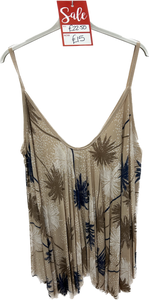 Plus Size Palm Leaf Sleeveless Top in Neutral (16-22)