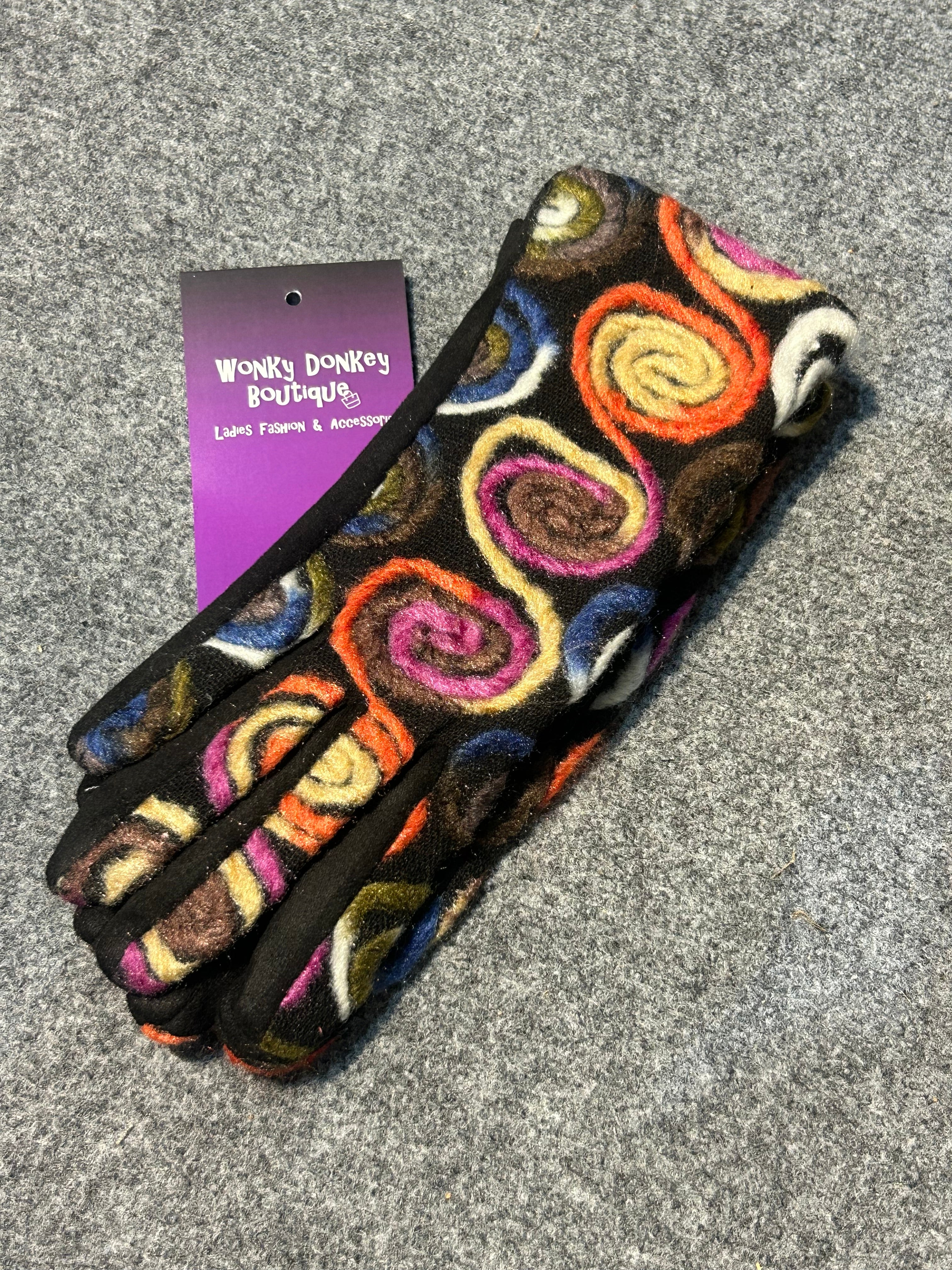 Abstract Circle Design Needle Felted Gloves